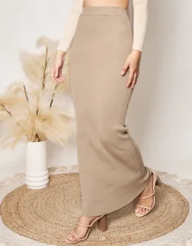 Ribbed Knit Skirt - Shades of Nude